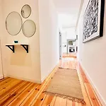 Apartment Ourique Center Executive Flat