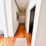 Ourique Center Executive Flat * Lisbon